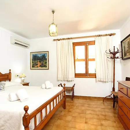 Charmante Ideal Fuer Paare Oder Familien By Interhome