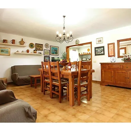 別荘 Charmante Ideal Fuer Paare Oder Familien By Interhome