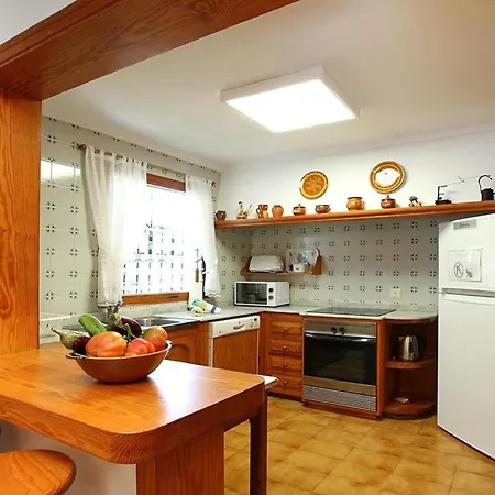 Charmante Ideal Fuer Paare Oder Familien By Interhome Hébergement de vacances *