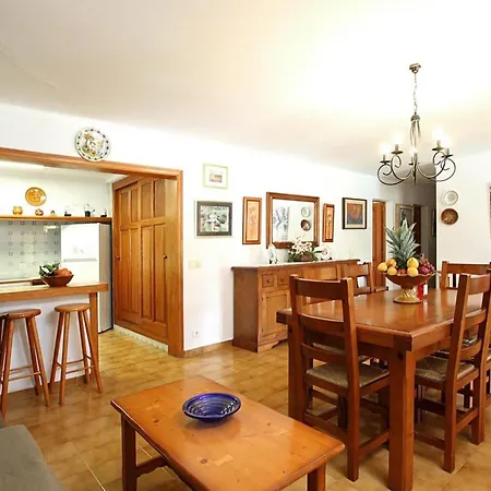 Charmante Ideal Fuer Paare Oder Familien By Interhome Hébergement de vacances *