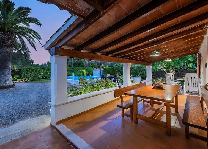 Charmante Ideal Fuer Paare Oder Familien By Interhome *