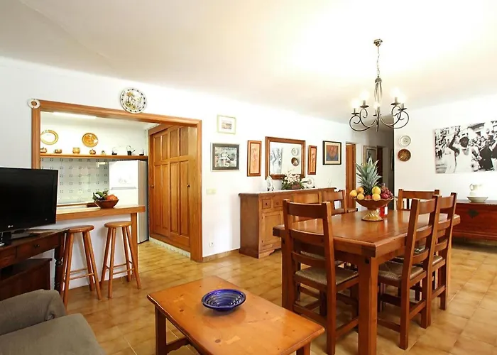 Charmante Ideal Fuer Paare Oder Familien By Interhome Hébergement de vacances *